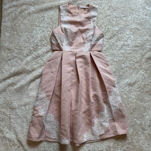 English Factory Womens Dress Lace Sleeveless Open Back Mini Cut Out Sides Pink L